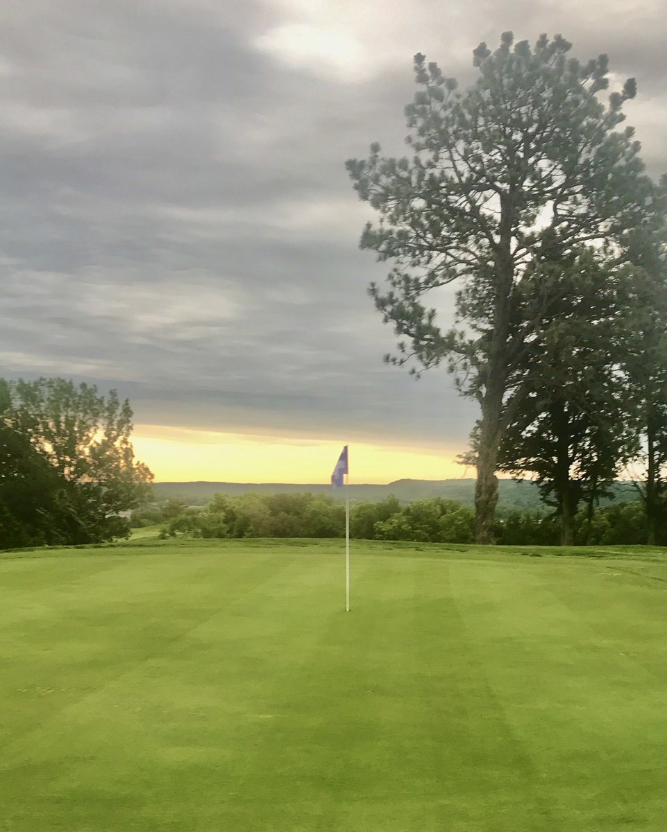 Mark McKain tweet media