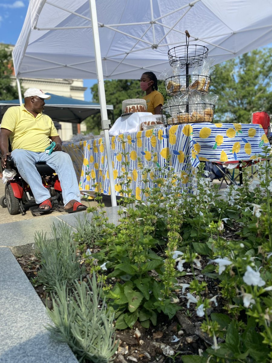 MITPMobile's tweet photo. It’s a beautiful Market in the Park morning!
Grab your family/friends and head to Cathedral Square for the BEST local shopping in town. We have fresh produce, seafood, jams/jellies, baked goods, pet treats, body care products, plants, herbs, art, live music and so much more! https://t.co/RXOYpa63WE