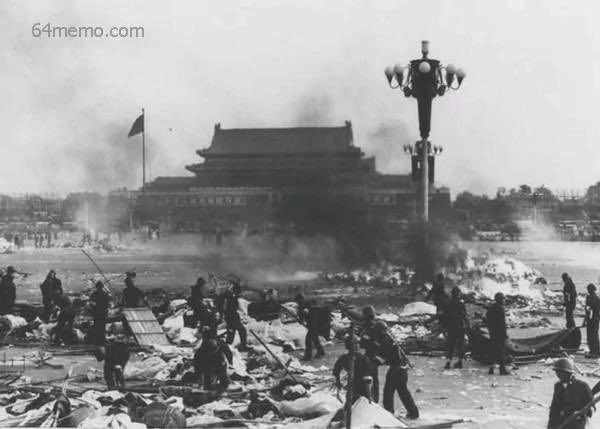 SuTNkwfrFkMhHsG's tweet photo. 支那人这么玻璃心？一个才千赞的64党卫军推文，你们就疯狂举报？（支那奇观：在外网平台上勇敢支持64天安门飙车军🙃）

我就喜欢看见支那人无能狂怒，疯狂举报的样子

删了可以再发🤪，勇敢的天安门解放军开着坦克对手无寸铁的凶残大学生发动反击，不值的纪念吗？ https://t.co/zu2KNCBxLl
