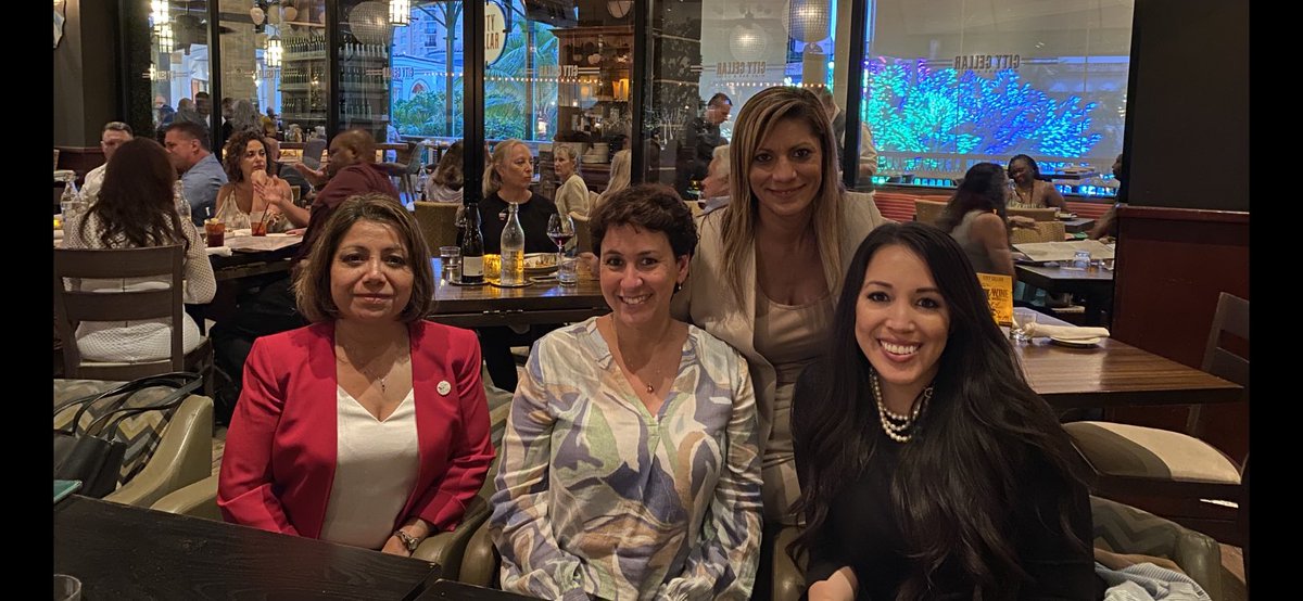 drkishimoto's tweet photo. Great to get together with my three “sisters” in FL and be introduced to new familia! @Florida_ALAS @Dr_POrdonezF @LatinoAfrican @JazminMedrano3 @Voice4Equity https://t.co/FhU6Lb8yOK
