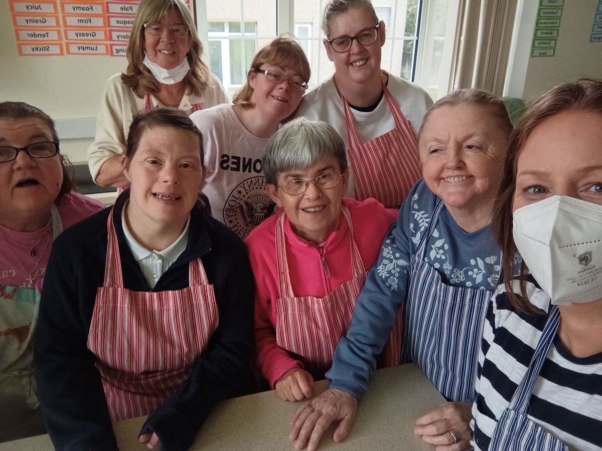 DundrumArchClub's tweet photo. A massive thank you @_capitalcu  who sponsored our two cooking classes with Smart Cooking Academy.

These cookery classes taught our members some invaluable cooking skills and proved that cooking can be accessible to all, and it was so much fun too!! https://t.co/MbsCtYUZBH