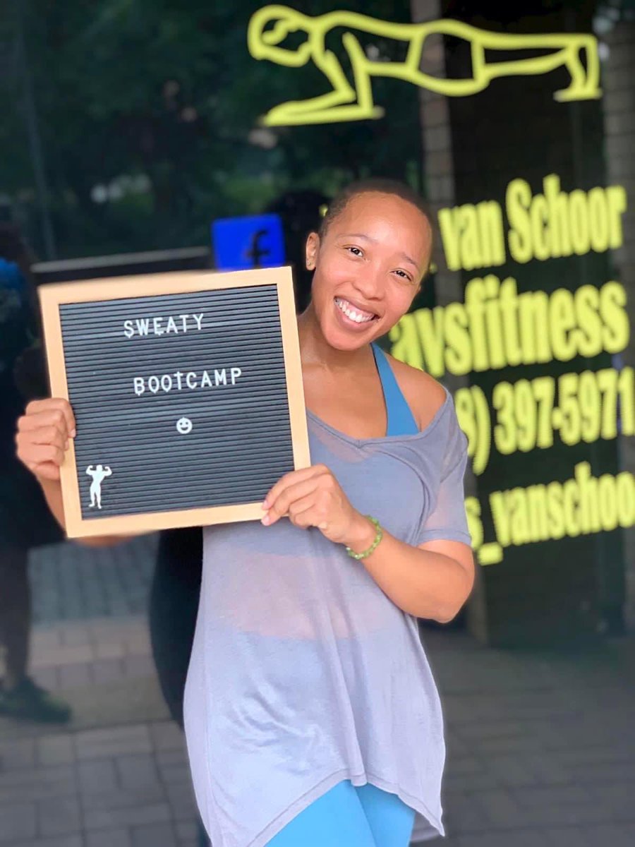 audas_vanschoor's tweet photo. Happy Birthday Mo ๐
I pray that God continues to bless each step of your journey!
#EATTHATCAKE #Godbless #WeLoveYouMO #HappyBday
#Avsfitnessteam โค๏ธ#Avsfitchick #Gym #WeAreAvsfitness #Avsfitness https://t.co/lzSY5GtpVr