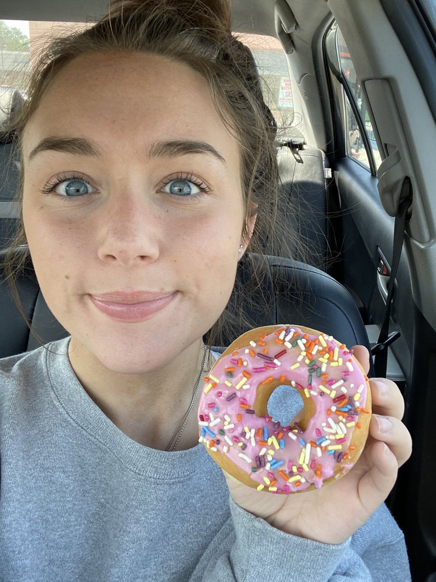 RScarCo's tweet image. Happy Birthday to the one and only pnut mimi @miascarbroughh … the heir to the kingdom, our top grl Sqrl &amp;amp; my first born. 21 is a key milestone in life. I’m so very proud of the young woman you are growing up to be. I love you !!! 🇬🇧🤘🏻☠️ #samehead #minime #21