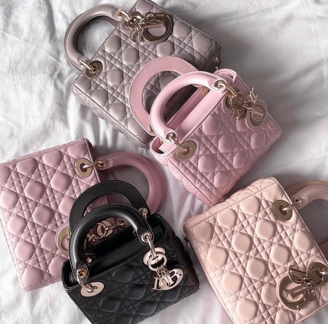 SelectOutfit's tweet photo. lady dior bags https://t.co/DqE2wmdmW2