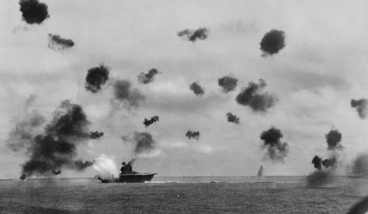 USAS_WW1's tweet photo. #Midway #BattleOfMidway #WW2 #OTD June 4-7, 1942: the Pacific War's turning point. Japan's fast strike force had four Pearl Harbor veterans: Kaga. Akagi, Hiryū and Sōryū, 248 planes, the mighty battleships Haruna and Kirishima vs. three American carriers. https://t.co/rihhy0K4uA