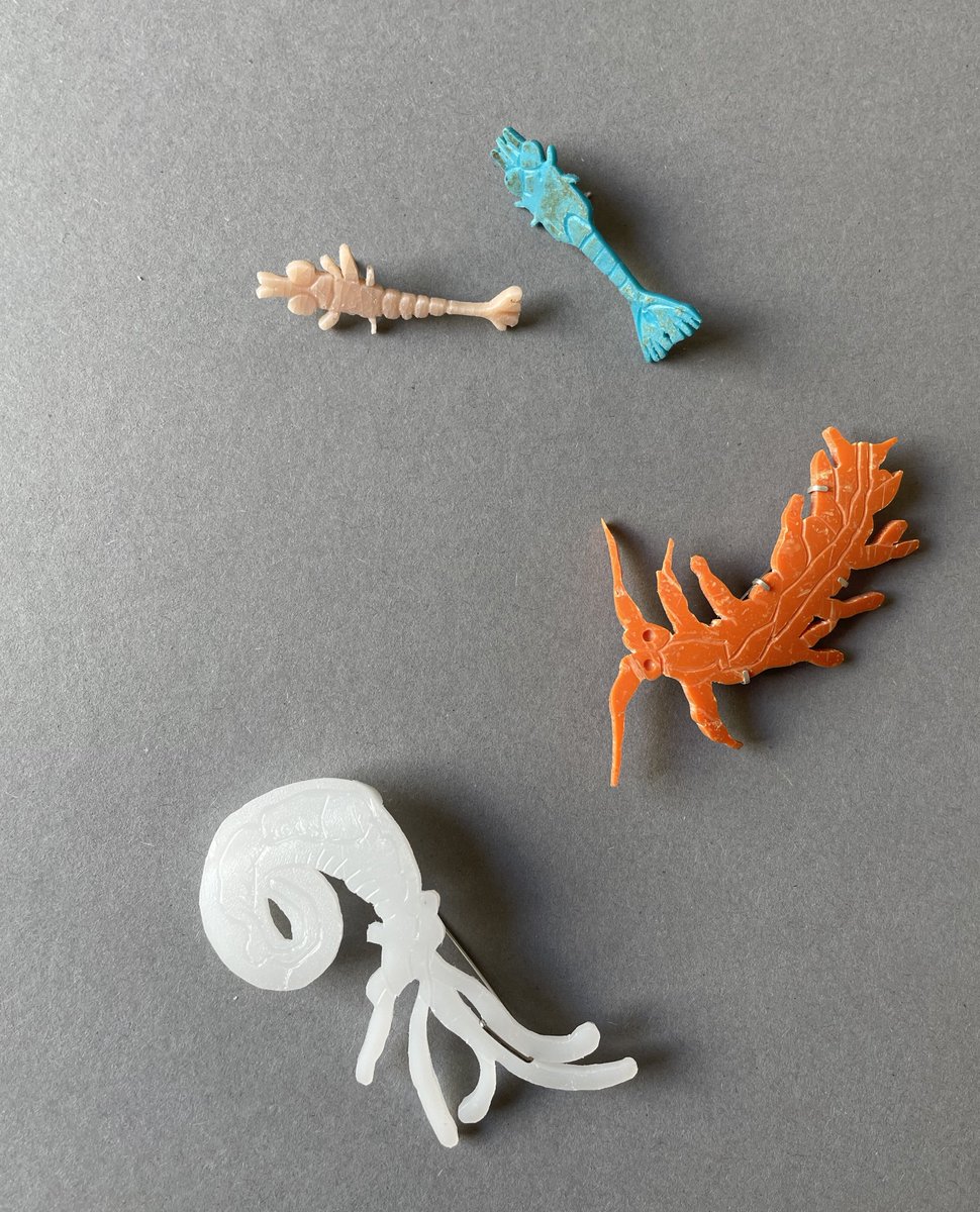 MelanieBergma18's tweet photo. So inspired by the works that were created from the #plastic debris collected on #Arctic beaches by Birgit Lutz &amp; citizen scientists!What a great transformation:
Use ->Disposal->Recovery->Science->Arts &amp; Exhibitions! This plankton jewelry was created /📸by Gesine Dumbsky. @AWI_de https://t.co/AZe1Up1L6I