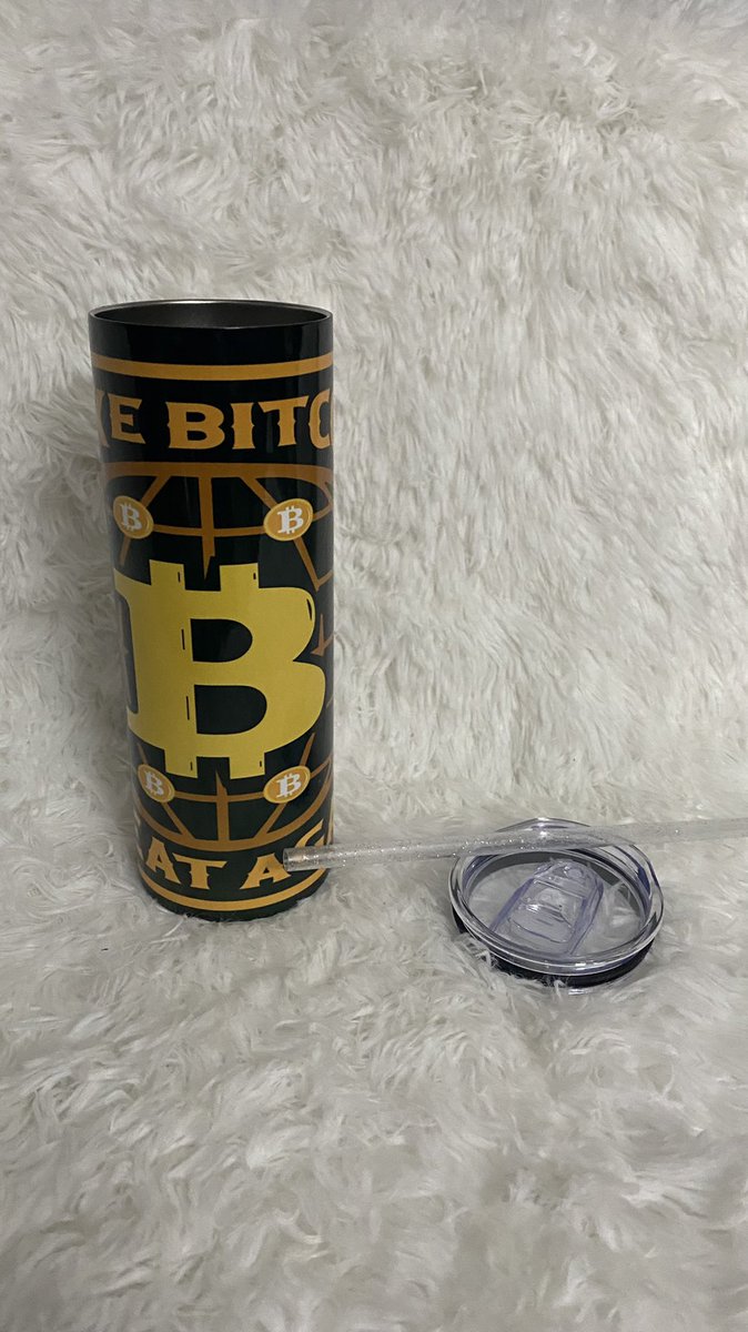 CrazyKatDesign's tweet photo. Tumbler made for my bf with his newest NFT on it. Imagine being able to show off your favorite NFT on a tumbler. Check out my website to get yours today just select custom #WomanownedSmallBusiness #NFT #customtumblers #Bitcoin #tumblersforsale #linkinbio #WomanOwned https://t.co/gdJORMAJHc