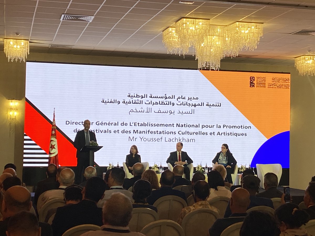 b_dumeige's tweet photo. Intervention analyse comparative #festivals tunisiens et français. Présentation étude co-menée avec @mouradSAKLI Colloque : Les festivals, locomotive du progrès.
Merci au Ministère affaires culturelles tunisien, à l'établissement national des festival #observation #coopération https://t.co/3ambLDnkIs