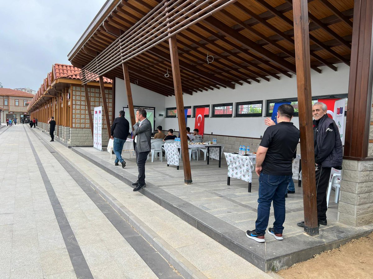 tobecoop's tweet image. Rize Belediyesi Gençlik Şöleni&apos;nde projemizle ilgili bilgilendirme etkinliği gerçekleştiriyoruz.

We are holding a public awareness raising event on potentialities of cooperatives at the Rize Municipality Youth Festival. 
@DiyalogProjesi @ABBaskanligi @Halieus_ @GktuDalgi