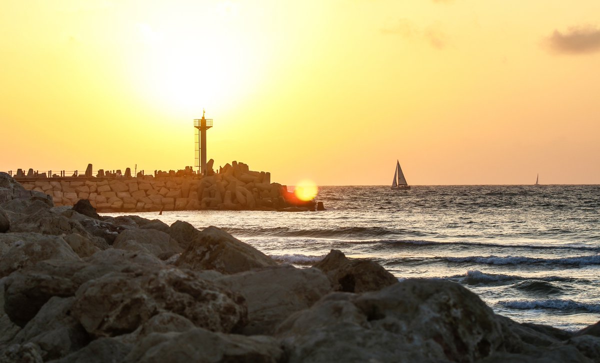 Sunset along the shore of the Mediterranean Sea in Tel Aviv. 

#appianmedia #mediterraneansea #travel #bible