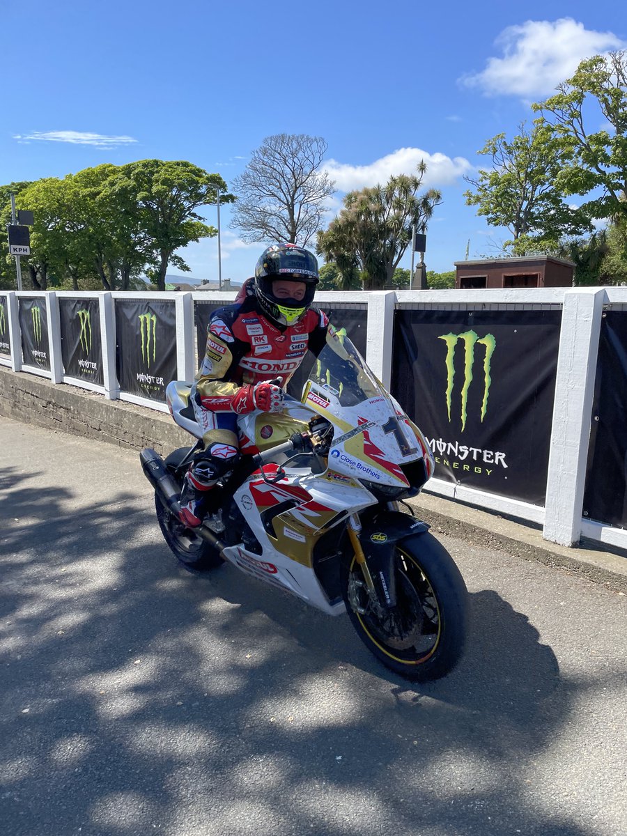 Isle of Man TT Races tweet media