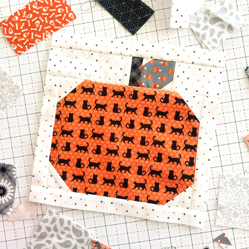 April Rosenthal has quite a green thumb and has been able to grow pretty much everything except for pumpkins. Instead she sews them.
.
April is sharing a bonus block for those of you sewing along on the Midnight Moon QAL.  Visit April's blog to download the pattern to grow or sew