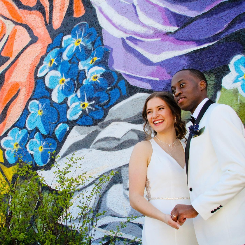 wedbug's tweet photo. 🌸💙 Alyssa + Jack 🌸💜

#weddingbug #weddingbugstudios #weddingphotography #weddingphoto #weddingphotographer #wedding #weddingday https://t.co/kBsmnWQlXf
