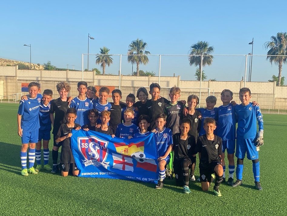 ssyfcunder13's tweet image. Some superb football played by the boys this week in very different conditions! Unbeaten in Spain 2022🇪🇸☀️⚽️💙 great time had by all #ssyfc #ontour