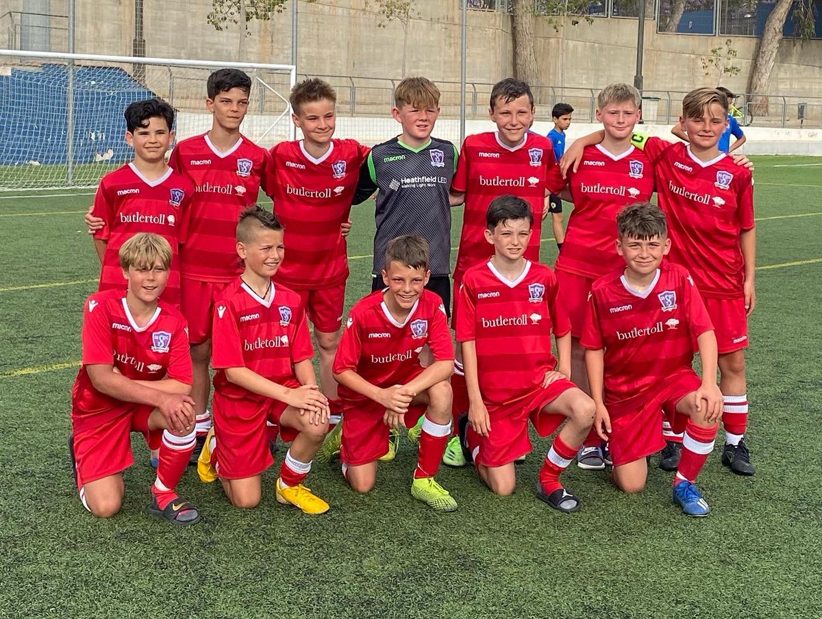 ssyfcunder13's tweet image. Some superb football played by the boys this week in very different conditions! Unbeaten in Spain 2022🇪🇸☀️⚽️💙 great time had by all #ssyfc #ontour