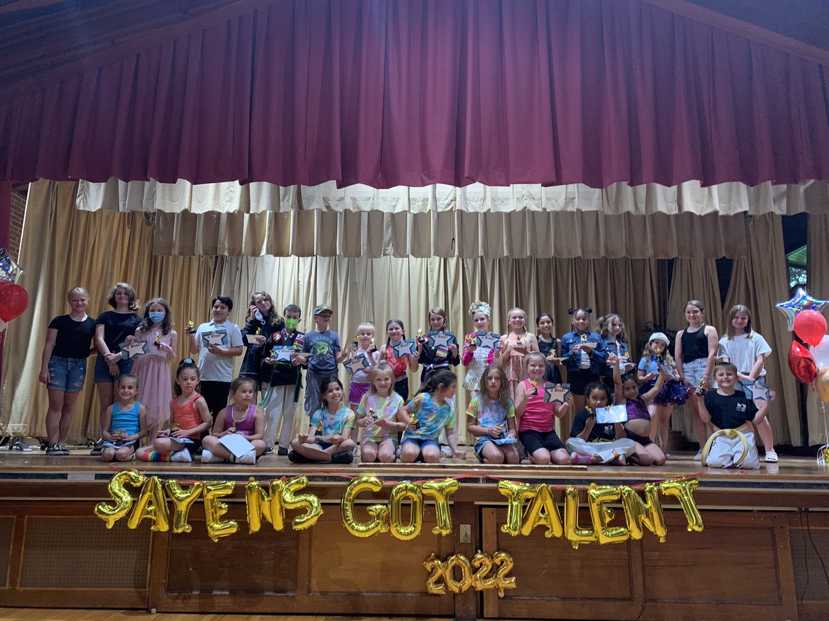 Wonderful performance last night by our talented students!  #sayensgottalent <a href="/WeAreHTSD/">WeAreHTSD</a>