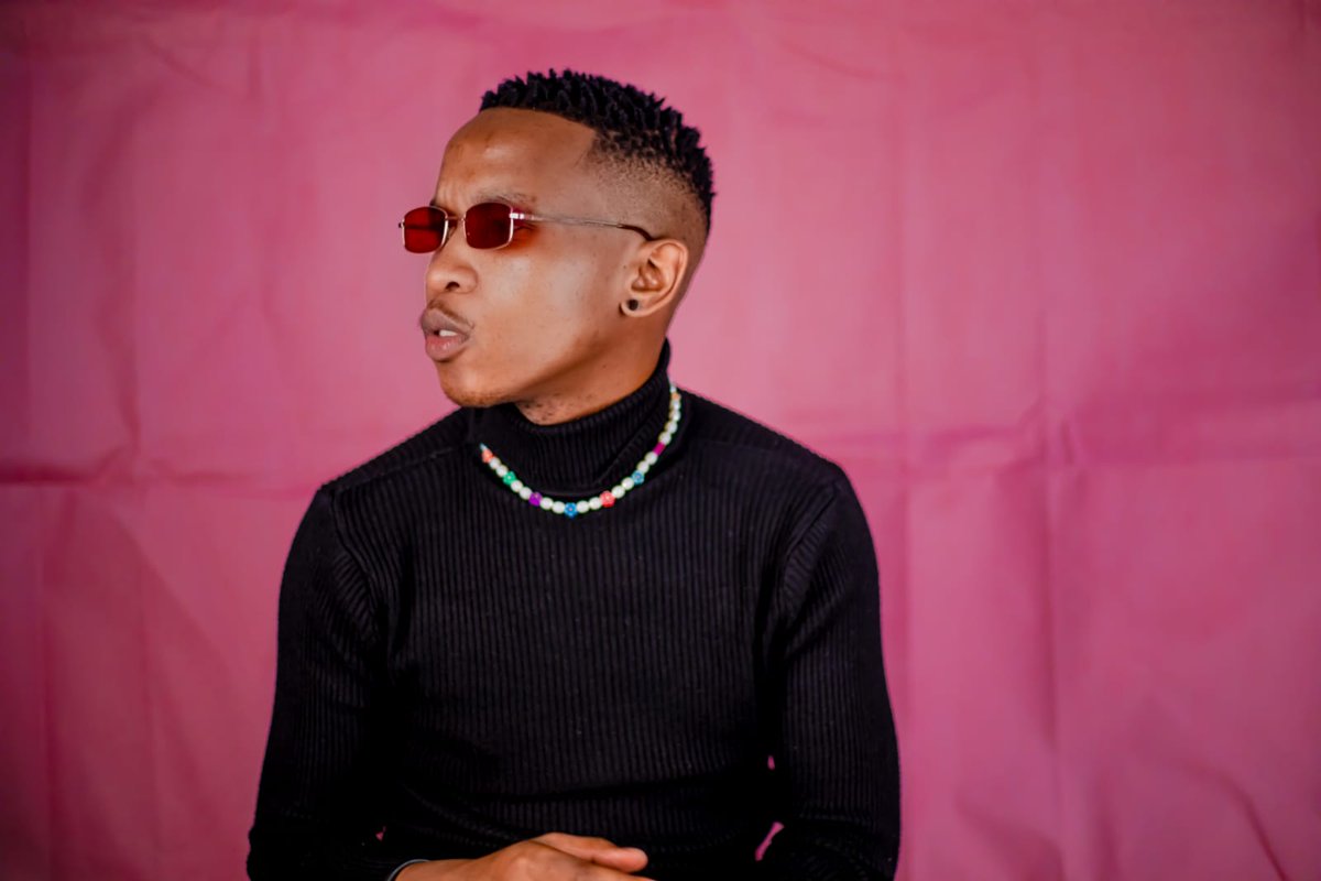 NtateStunna's tweet photo. If i had a plan B would have quit this a long time ago. 
Wanna thank everybody for the Love 
It's the only thing that keeps me going ❤
Tshepe!
https://t.co/5bJ798phU9 https://t.co/9ZCLswbJwX