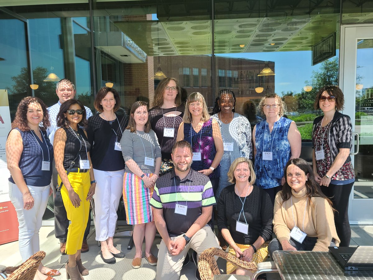 suzanne_ames's tweet photo. Washington state community college instructional leaders converge on University of Nebraska, Lincoln campus to learn from each other and get some much needed rest and rejuvenation. @CC_Leader hosting its first annual Rising Star Institute #RisingStar2022 https://t.co/6W3WFc1SUY