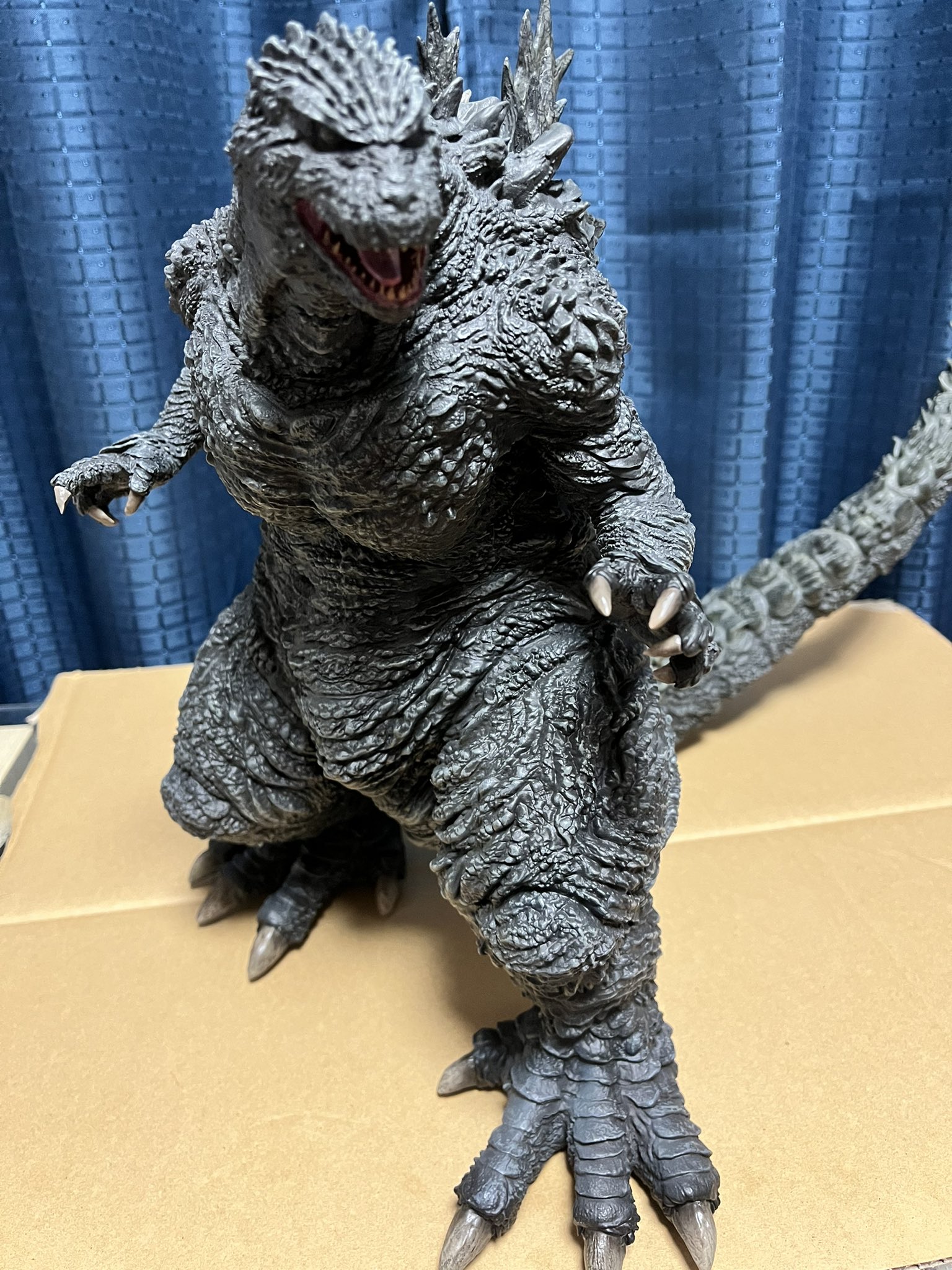 東宝30cm ゴジラ ザライド ゴジラストア限定版 開封品 いお 東宝30cm ゴジラ ザライド ゴジラストア限定版 開封品 いお