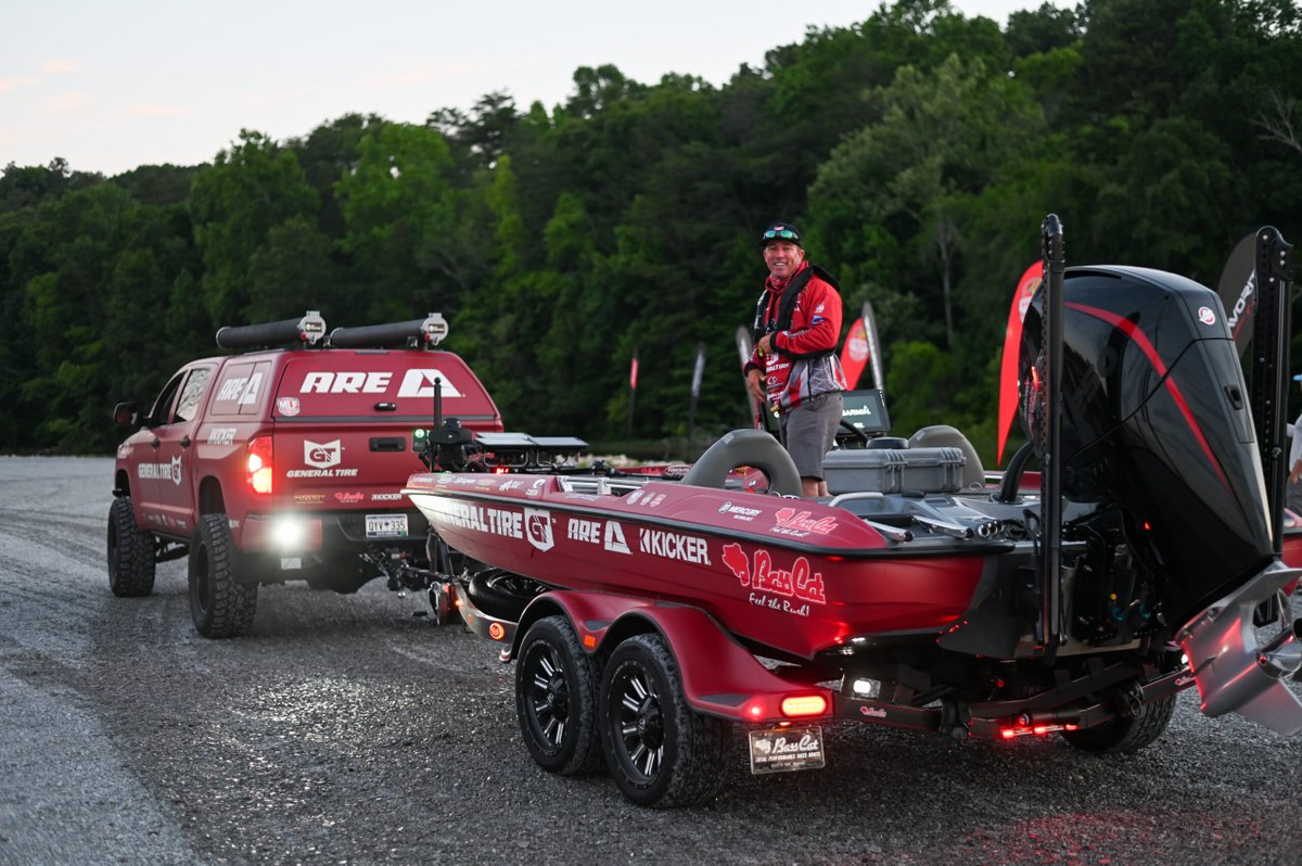 MajorLeagueFish's tweet photo. We're LIVE from the @GeneralTire Stage Five Presented by @Covercraft1965 on Watts Bar Lake! Be sure to tune in to MLF NOW! on https://t.co/rSvmNb83I2 to see who's boating them early on!
https://t.co/shIpwSBceK
#WEAREbassfishing #stagefive #WattsBarLake https://t.co/ahVHo11bqJ