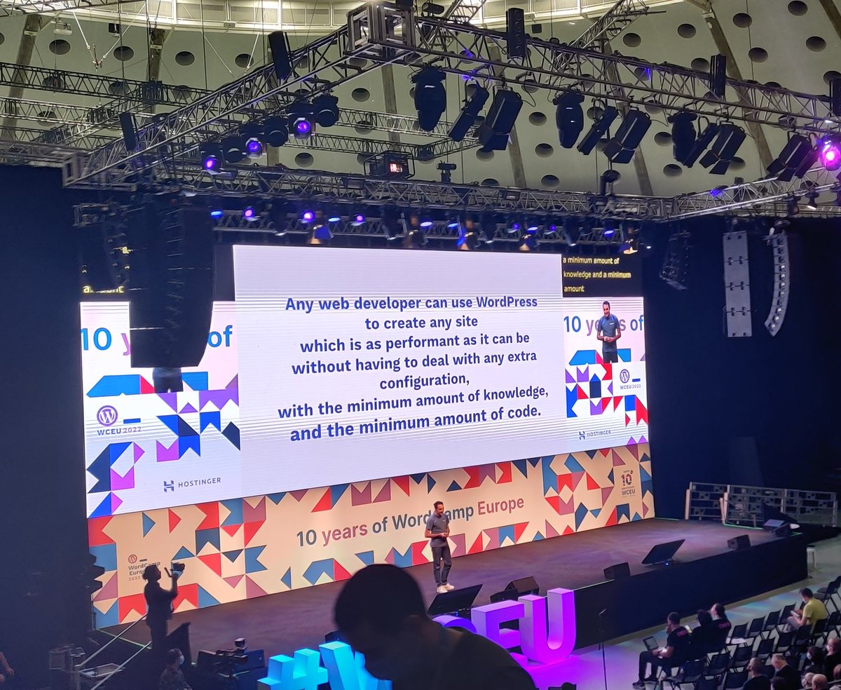 Ambitious goal for the next level of the WordPress developer experience. Should be achievable with such a great contributing WordPress community #WCEU2022 #WCEU22 #WordPress
