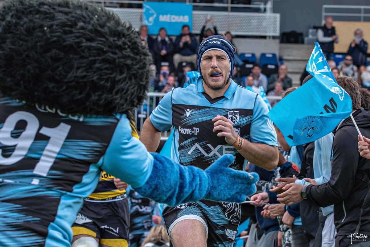 Le coup d’envoi est donné 💥

Rendez-vous sur <a href="/lachainelequipe/">la chaine L'Équipe</a> pour suivre la rencontre en direct 🎥

ALLEZ MASSY ! 🔵⚫️
#RêverFort #MadeInMassy