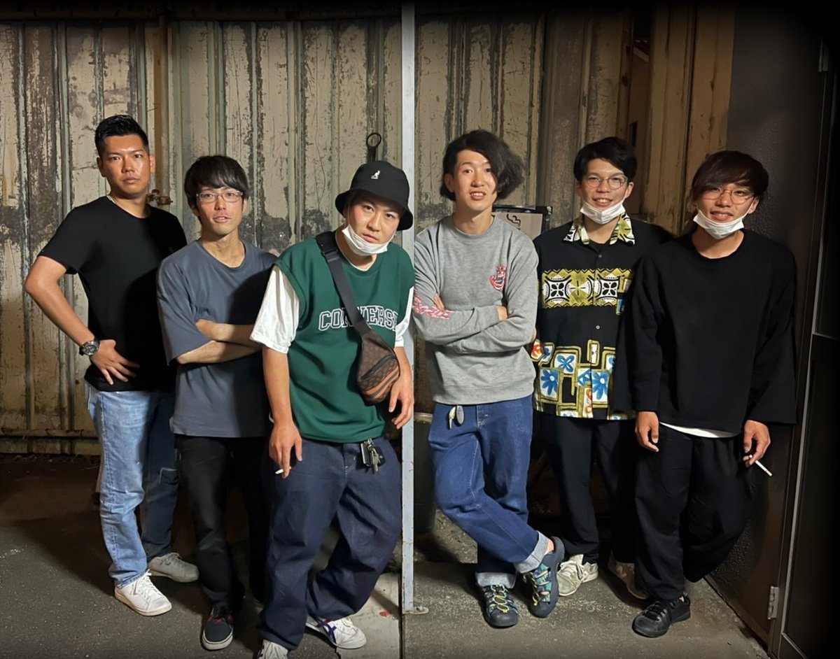 eightyeight8_8's tweet photo. Coming soon…
(今年は何かあるかも…) https://t.co/dtfFM3XnJY