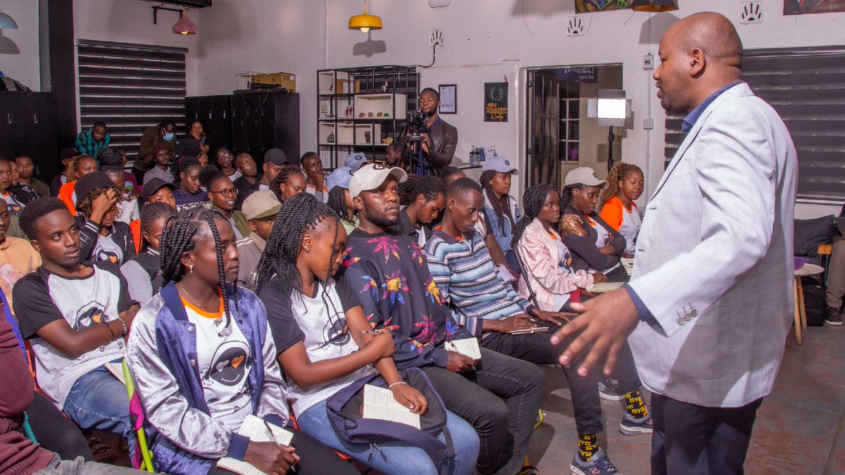sasakonnect's tweet photo. "Our dreams come from our hard work and we are not going to give up on our search for luck," a message from our invited mentor to our team. We believe that we do not make decisions based on fear. We make decisions based on hope and possibility. https://t.co/QK7he4ZAV0