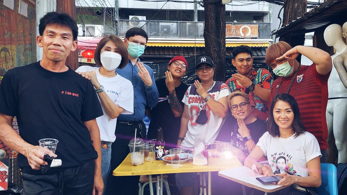 Justindemocracy's tweet photo. ครบรอบ2ปีไม่มีวันลืมวันเฉลิม ผู้ถูกบังคับสูญหาย

#นินทากันสักนิดมิตรวันเฉลิม https://t.co/w3M7kE2Yh5