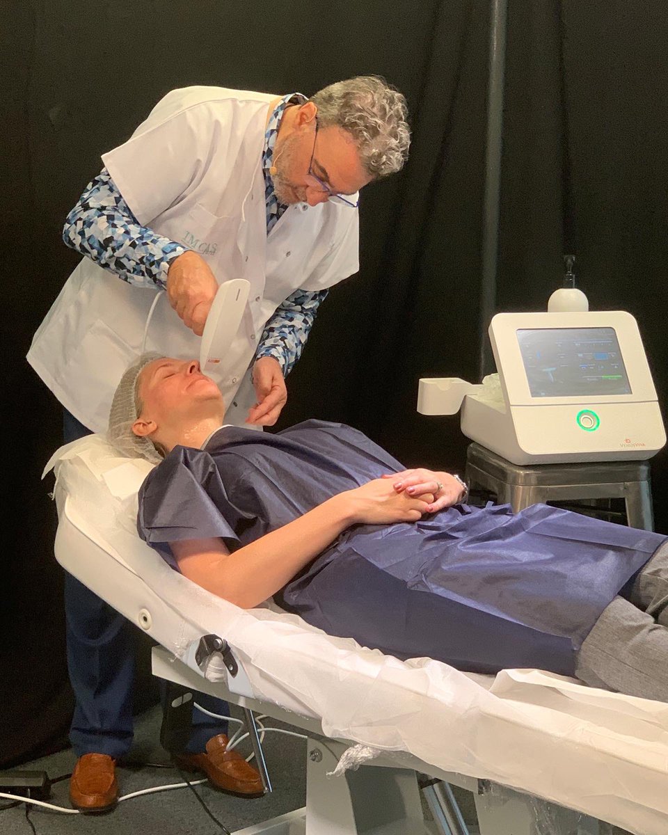 Venus_A_I's tweet photo. Venus Viva MD Skin Resurfacing Demo: Behind the scenes with Dr. Maurice Adatto at @imcascongress Paris 2022
#VenusConcept #IMCAS #IMCAS2022 #MedicalAesthetics #NonInvasive #NonSurgical #Aesthetics #AestheticsConference #Conference #Symposium #Paris #TheVenusShow #VenusEvents https://t.co/0d5h7Lvyyl