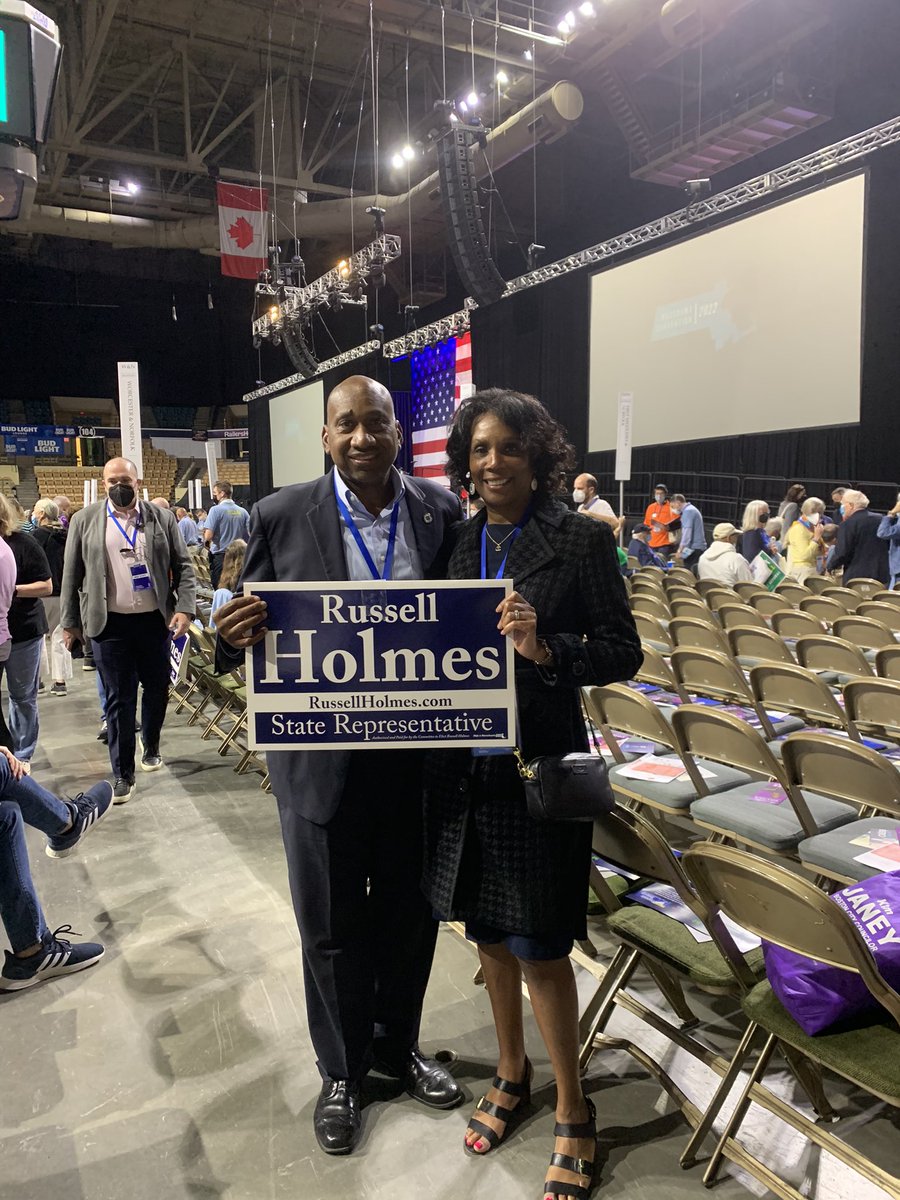 Russell E. Holmes tweet media