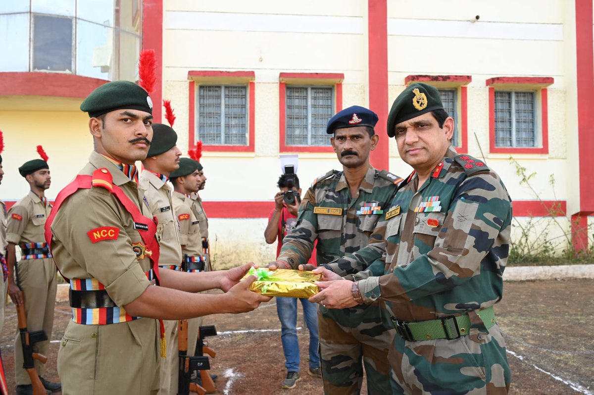 NccDteMPCG's tweet photo. #NCCadventure
#AmarkantakTrek
Brig Rajiv Gautam,DDG, MP&amp;CG Dte visited Amarkantak Trek location in the AOR of NCC Gp HQ Jabalpur/MP&amp;CG Dte &amp; witnessed closing ceremony and interacted with the participants &amp; other cdts. Few pics of the same.
@HQ_DG_NCC
@drajaykumar_ias
@PRODefNgp https://t.co/xtOdEB10N1