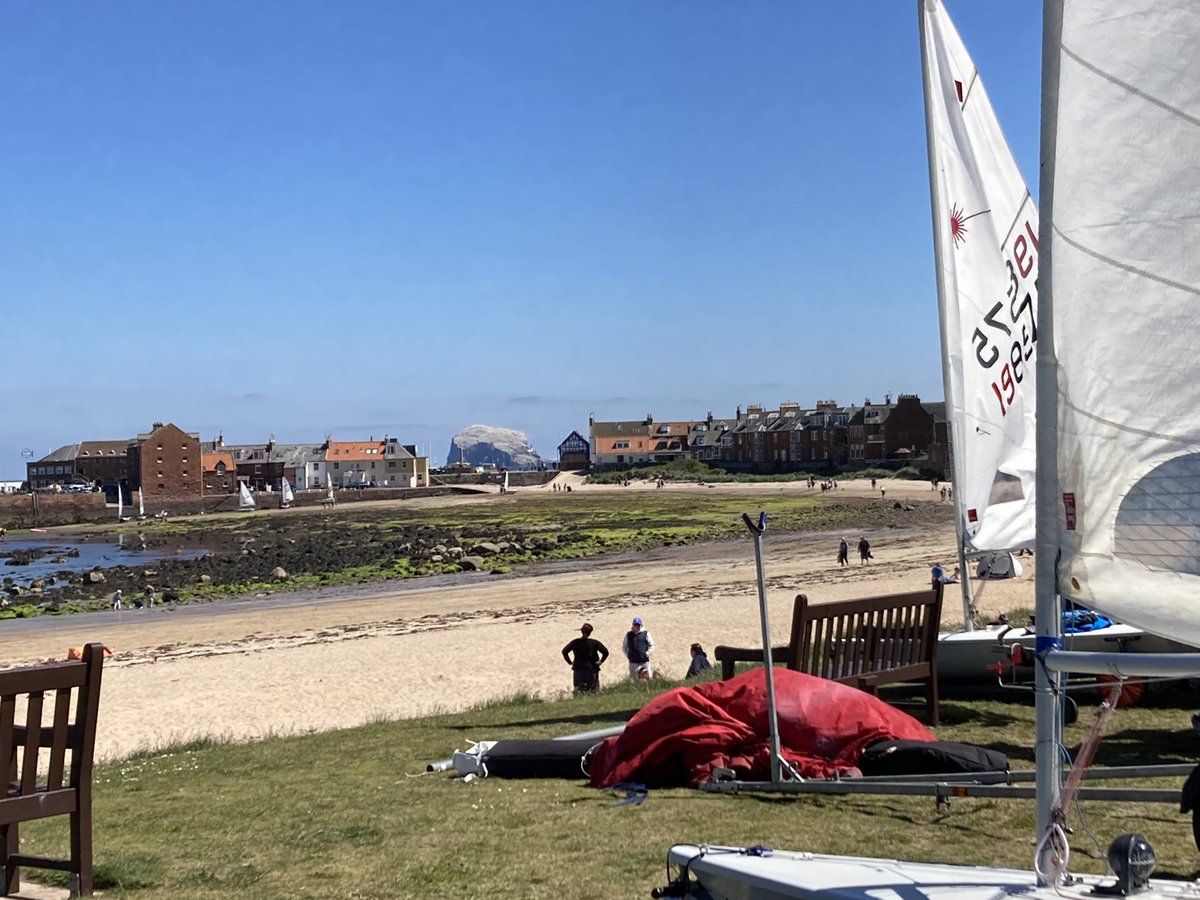 ELYC_NB's tweet photo. @RYAScotland @elcourier Great first day at @ELYC_NB regatta. Sunshine, flat sea and nice breeze👍 #NorthBerwick #EastLothian https://t.co/FonjkCUECm