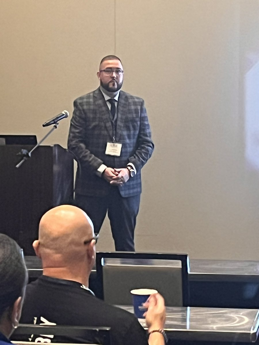 JenTapia6's tweet photo. No tropical storm can keep the FL-ALAS conference day 2 from inspiring and motivating our fellow colleagues! @Florida_ALAS @SLAcohortX https://t.co/ranlIJlaqy