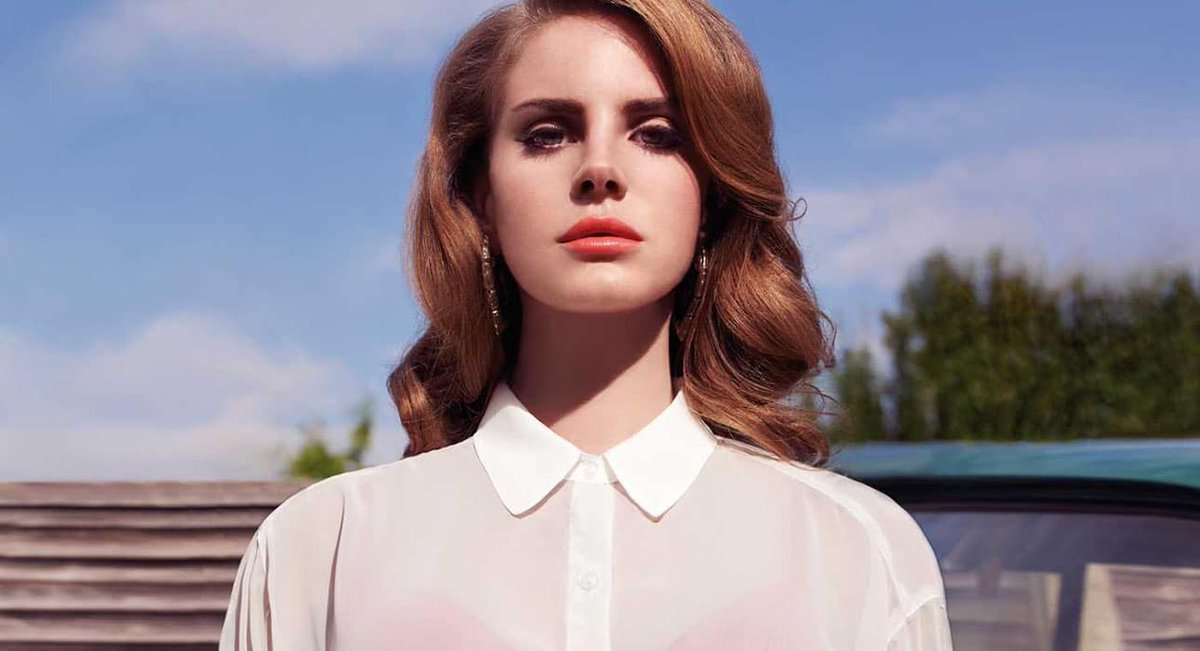 greatestptl's tweet photo. born to die will always be one of lana del rey's most successful and well produced album whether you like it or not https://t.co/s2TZqK6kgi