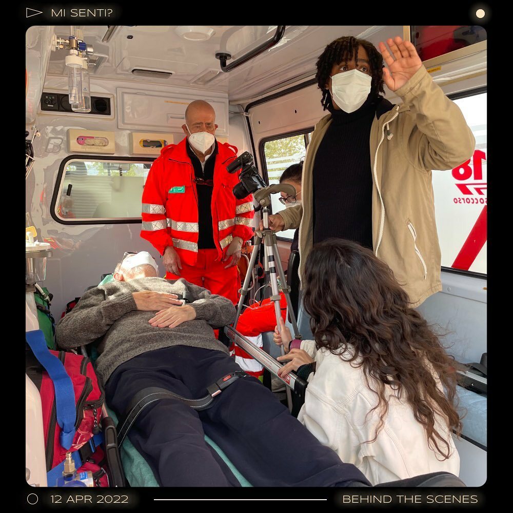 Behind the scenes: thanks to ‘Croce Bianca Torrazza Casanova’ for their help and to my dad for napping while we shot the scene. 

@luciallanosubijana <a href="/sara_pitto/">Sara Pitto</a> 

#setlife #shortfilm #filmmaker #behindthescenes #womeninfilm #blackfilmmakers