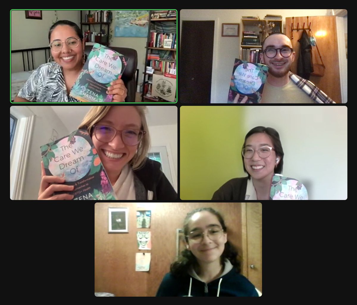 Our first book club session was so lovely! Thank you again to <a href="/NankyRai/">Nanky Rai</a> for facilitating discussion. Join us for the next session on June 9! 
Signup: forms.gle/xAJrbhNNiRgLh2…

#CQMSABookClub #QueerMedTwitter #MedEd