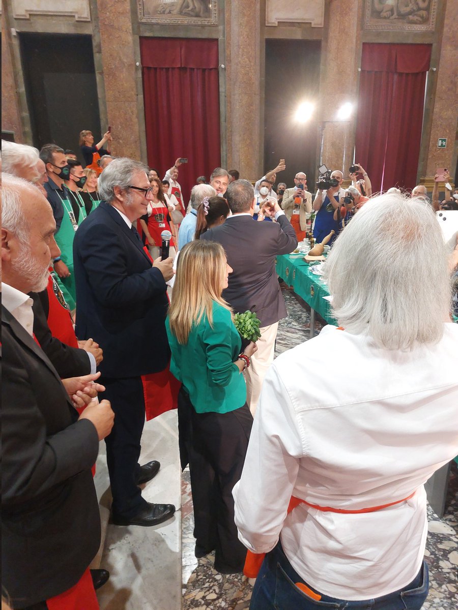 Vince la giovanissima Carolina Pizzorno <a href="/PestoChampions/">Pesto Championship</a> #pesto