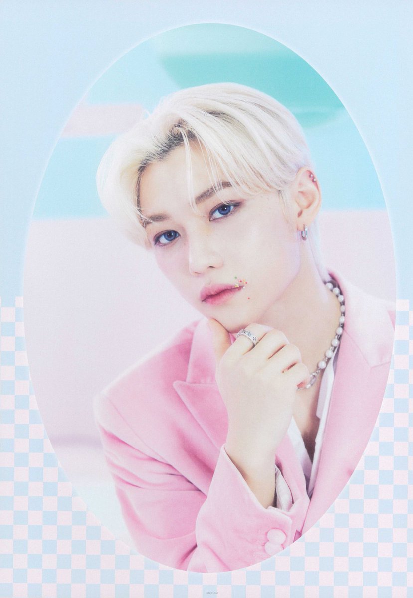 StrayKidsBrasil's tweet photo. 「 #FOTOS • 04.06.22 」
Imagens de Felix para o photobook da 2ND #LoveSTAY SKZ’S CHOCOLATE FACTORY 🥰 [2/4]

↝ cr. @/stepout__
@Stray_Kids #StrayKids  #스트레이키즈 https://t.co/kdxpfUrPtY