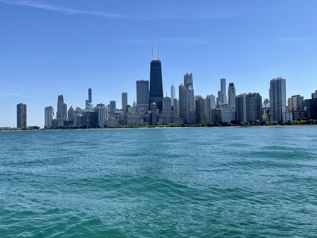 First time at ASCO for #ASCO22! Could not ask for a more beautiful weekend in Chicago ☀️