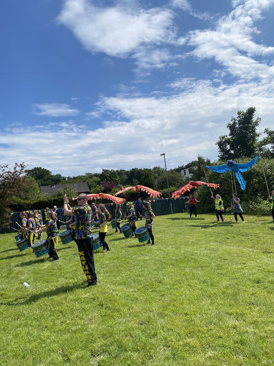 Brilliant day for SVP’s art club at the Kings, Queens and Mr Lear parade! #KnowsleyBoroughOfCulture