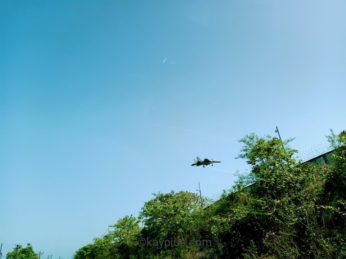 realkaypius's tweet image. Spasiba, guests from the West. Demo season is over. We have the skies. #BlackPanthers #MiG29K 🔥