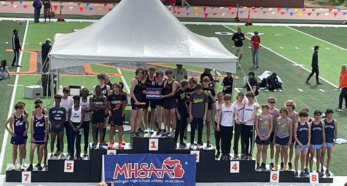 Your 2022 MHSAA boys 4x8 state champs