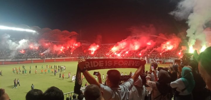 paul_damar28's tweet photo. Terima Kasih @PSSleman https://t.co/J6pDNmi9qg