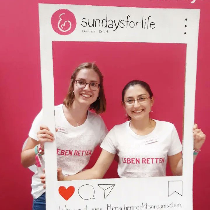 sundaysforlife's tweet photo. Voll Freude und Dankbarkeit blicken wir auf das #Christival in Erfurt zurück. Die Prozedurvideos waren ein Zuschauermagnet. Wir konnten zahlreiche Gespräche über #Abtreibung führen.
Ein herzliches Willkommen an alle neuen Follower und Unterstützer von sundaysforlife! https://t.co/FIVj5s7wwn