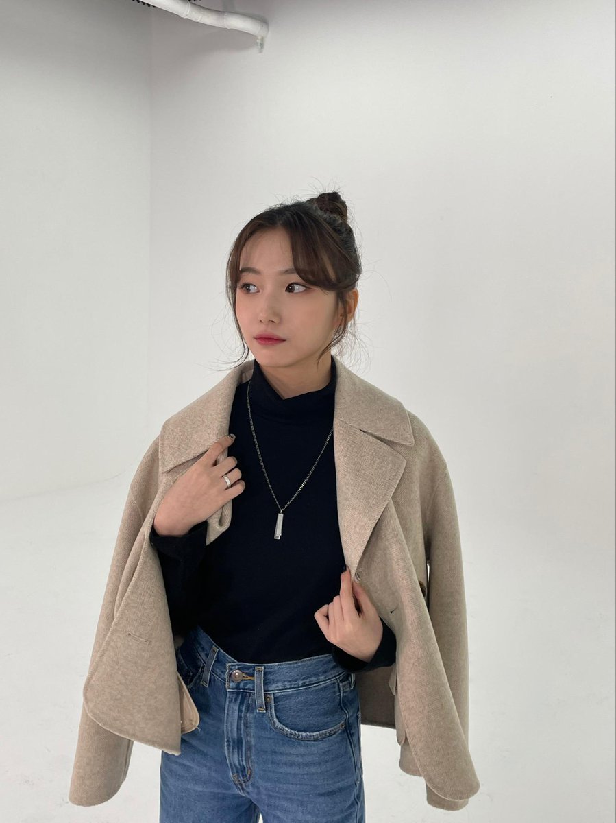 syngif's tweet photo. youngeun being a whole gf material https://t.co/0oo3DGx2Sk
