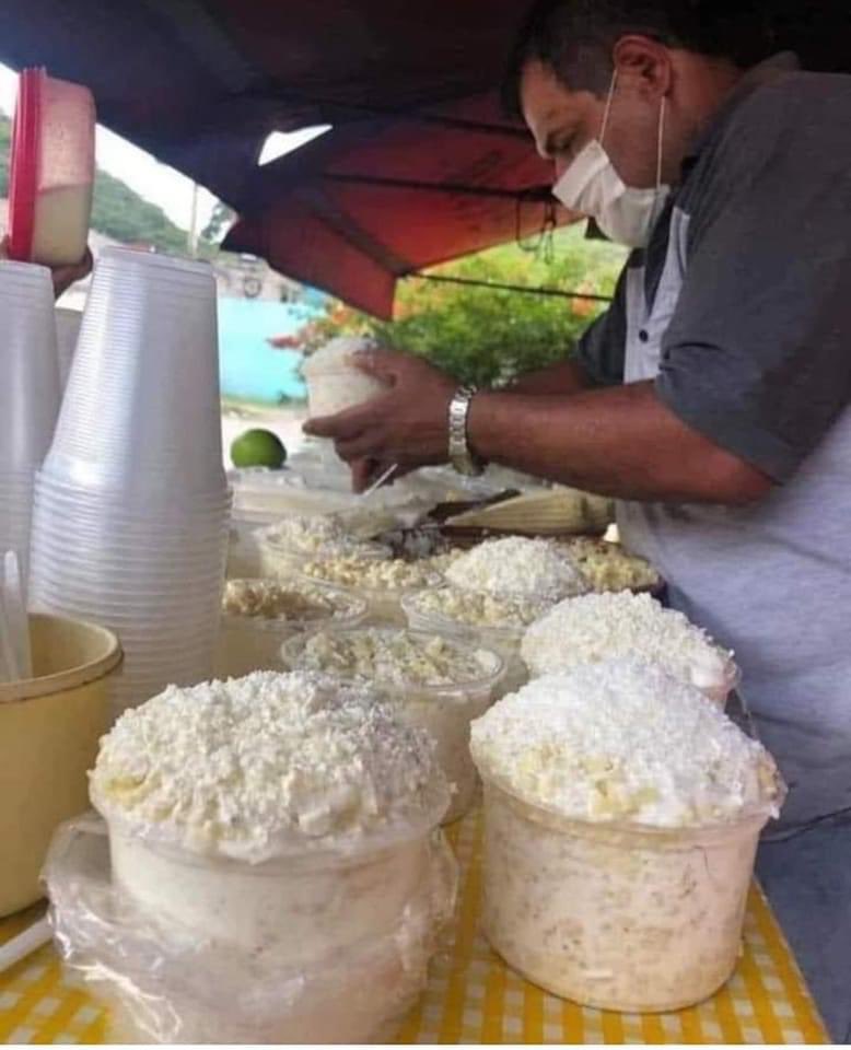 MexicoMagico's tweet photo. Solo un esquite porque estoy a dieta 😍😋🌽 https://t.co/YZqgo809XQ