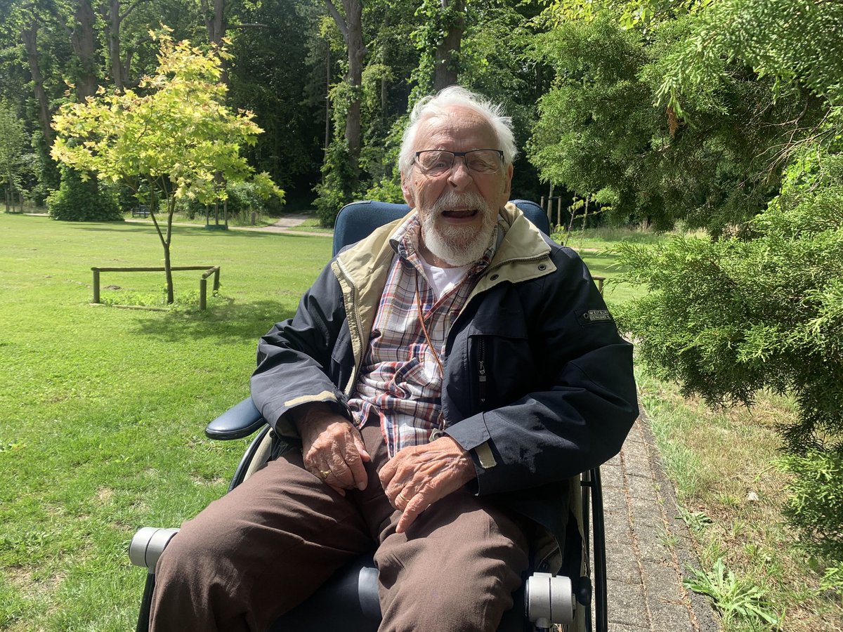 bobogaard's tweet photo. Mooie herinnering pa! Je blijft in mijn hart! https://t.co/kQ3Ini9Bph