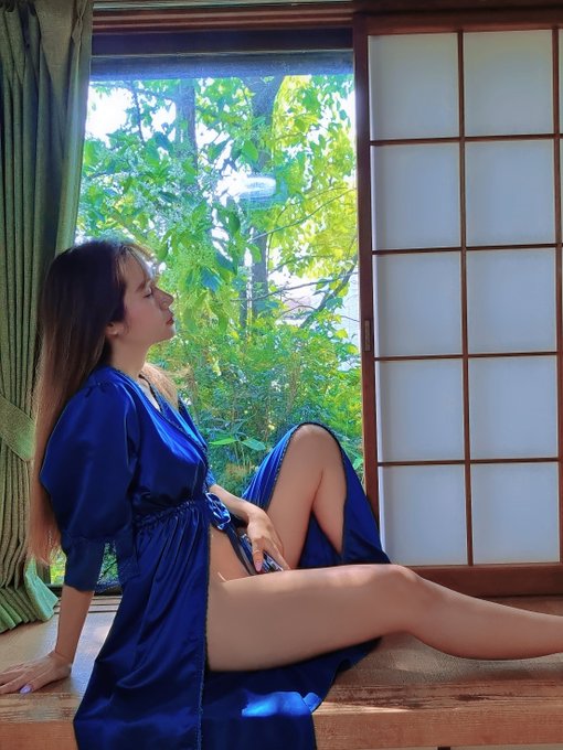 日本の和室ってセクシーだから好き💚🔞  Onlyfans: https://t.co/I71HsmDYbf https://t.co/X1omhwRIrQ