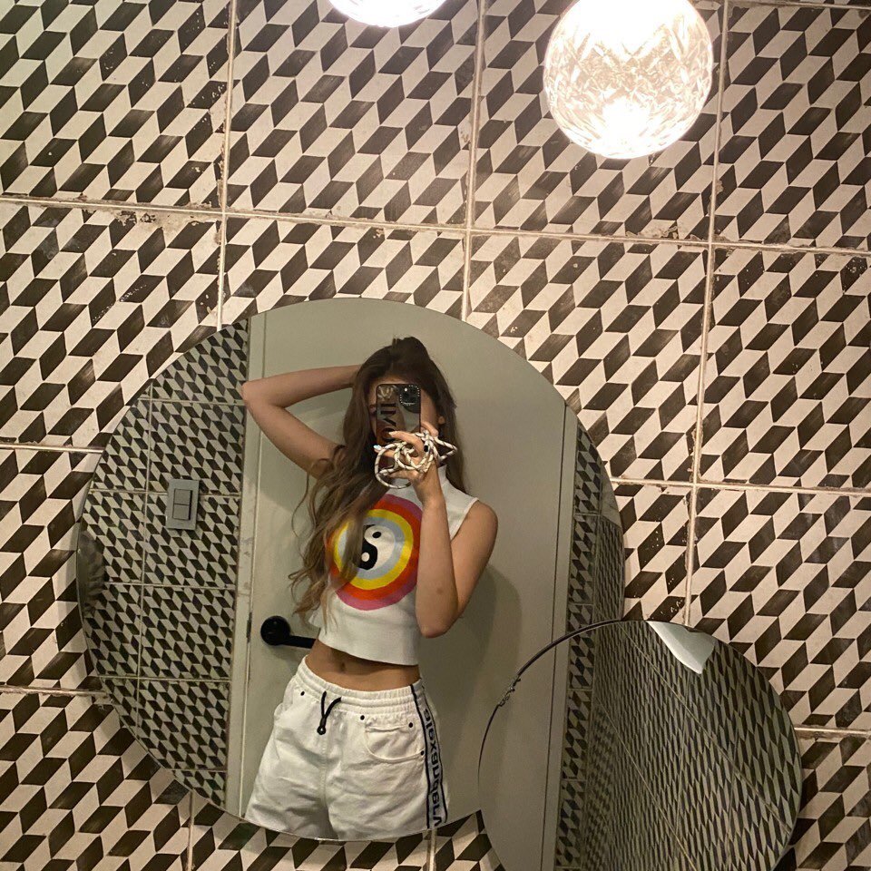 Que buen día para estar vivita ¿No creen? 𖢆 Porque la casita de mis pimpollos favs me pasaron el dato de su evento y de parte de los ceos vengo al #𝑫ay𝑻o𝑫ance𝘄𝗶𝘁𝗵𝕭𝟳𝕲a𝒍𝐚𝚡yT ♡! Obviamente el  #𝐃𝟮𝐅_ℙroject será el mejor de todos. 

𓏲 ♡˖ ࣪ Into ☃️  #𝒟esiㅡSeason